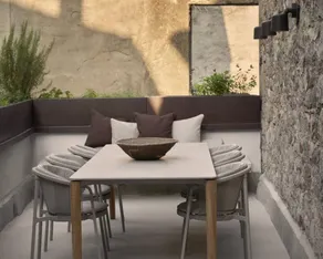 Gite with BBQ, terrace & garden - Image 3