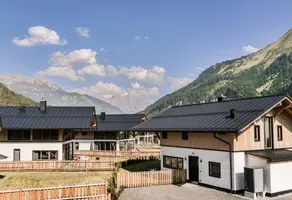 Weiträumiges Chalet mit Sauna, Terrasse und Garten | Nah am Skifahren | Haustierfreundlich - Image 2