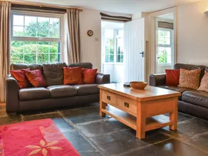 Moore Cottage. - Image 3