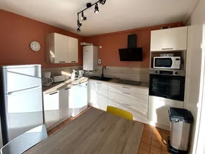 Ground floor apartment with direct beach access, parking and WIFI in Trégastel - Image 4