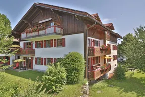 Children-friendly wonderful holiday apartment with barbecue, garden & sauna | Mountain view | Good for workation - Image 2