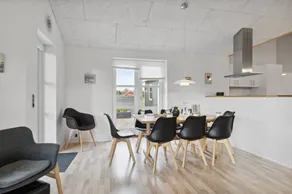 Casa accogliente e familiare con griglia, terrazza e idromassaggio - Image 3