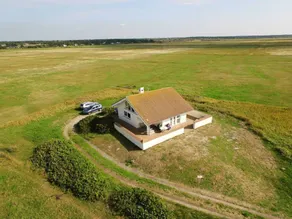 Children-friendly house with terrace, sauna & barbeque | Sea view | Next to the beach | Pets are welcome - Image 3