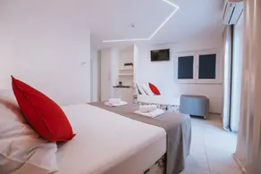 Privatzimmer mit Pool - Image 3