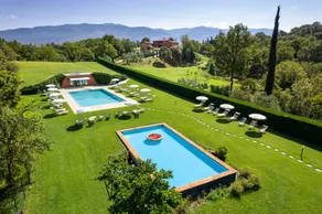 Ferienwohnung mit Garten, Terrasse und Pool - Image 2