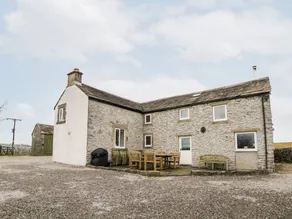 Children-friendly beautiful cottage with garden | Pets allowed - Image 2