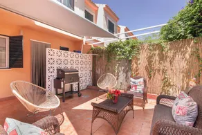 Maison de vacances avec jardin, terrasse et internet haut débit | Vue jardin | Idéale pour le télétravail - Image 3