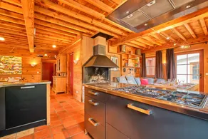 Family-friendly big holiday apartment with barbeque, sauna & heated pool | Mountain view | Next to the ski - Image 5