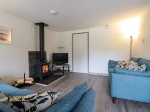 Cottage avec jacuzzi et jardin - Image 3