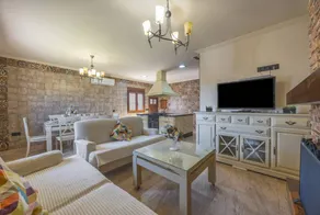 Casa totalmente attrezzata con griglia, piscina privata e terrazza | Vista sul giardino | Ideale per lavorare da remoto | Ammette animali domestici - Image 4