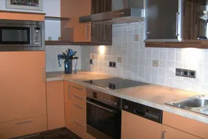 Holiday home with terrace, barbeque & garden - Image 3