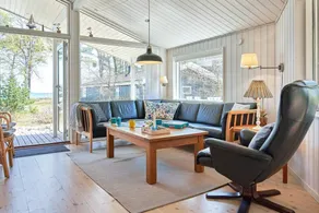 Fully equipped nice holiday home with terrace & sauna | Next to the beach | Pets are welcome - Image 4