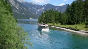 Holiday apartment with garden | Mountain view - Image 3