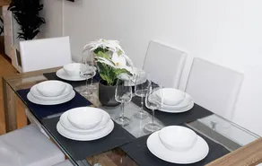 Casa vacacional ideal para familias con jardín - Image 5