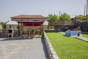 Villa avec jardin et barbecue - Image 3
