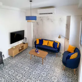 Apartment with garden & fast internet - Image 4