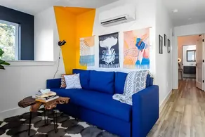 Stunning 3rd St Escape - 6th Street - 4 min walk - Image 3