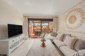 Family-friendly flat with sauna, terrace & hot tub | Sea view | Next to the beach - Image 5
