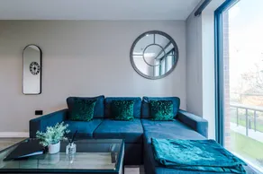 Apartment with garden | Garden view - Image 3
