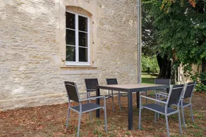 Children-friendly cottage with BBQ & garden | Garden view | Dogs allowed - Image 4
