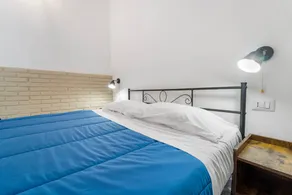 Dedicated room with terrace & garden | Garden view | Pet-friendly - Image 5