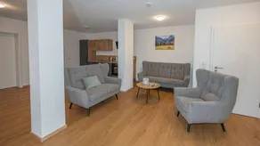Apartamento con jardín, sauna y barbacoa | Vistas a la montaña - Image 2