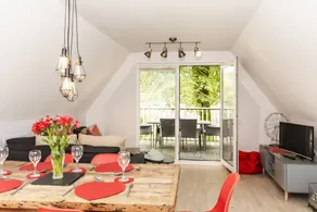 Child-friendly lovely cottage with garden & pool | Pets allowed - Image 5