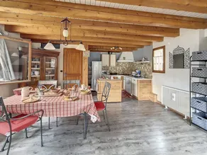 Maison Familiale Cosy avec Terrasse, Proche Centre et Téléski à Saint Martin de Belleville - Image 5