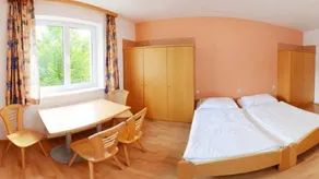 Children-friendly charming flat with barbecue, terrace & garden | Next to the ski | Good for workation | Pet-friendly - Image 5