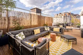 Family-friendly nice flat with fast internet & terrace | Perfect for remote work - Image 5