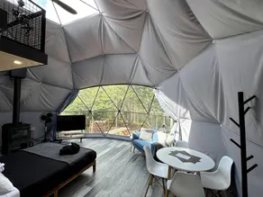 Ecological Lakefront Oasis near the Ouareau Forest Regional Park, Perfect for a Glamping Retreat in a Geodesic Dome - Image 4