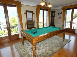 Fully equipped holiday home with garden, barbeque & terrace | Mountain view | Pet-friendly - Image 3