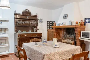 Charming villa with barbeque, terrace & garden | Mountain view - Image 5