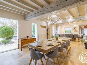 Cottage with private pool & garden - Image 2