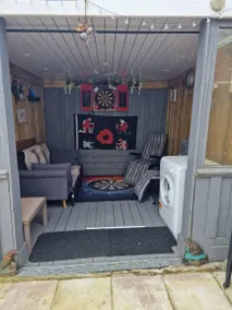 Child-friendly holiday home with garden & BBQ | Dogs allowed - Image 2