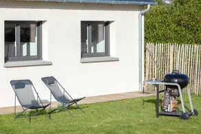 Cottage with terrace, barbecue & garden | Garden view - Image 2