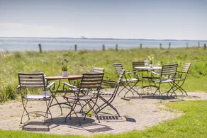 Agréable maison adaptée aux familles avec terrasse, jardin et jacuzzi | Vue panoramique | Plage à proximité | Avec animaux autorisés - Image 2