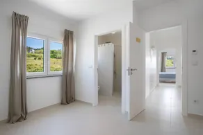 Room 'Mars' with Mountain View, Shared Pool and Wi-Fi Access - Image 5