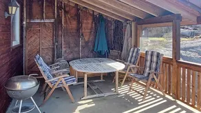 Casa vacacional con terraza y jacuzzi - Image 3