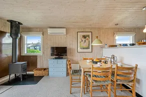 Wonderful house with terrace - Image 4