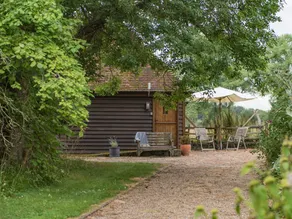 Landhaus mit Garten, Pool und Grill - Image 2