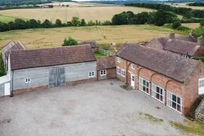 Child-friendly beautiful cottage with garden | Pets are welcome - Image 2