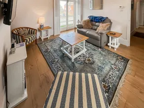 Apartment with garden | Sea view - Image 3