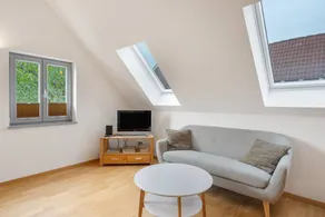 Flat with terrace | Garden view - Image 3