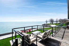 Charming Lakefront Vacation Rental on Lake Erie for a Memorable Family Escape in Leamington, Ontario - Image 5