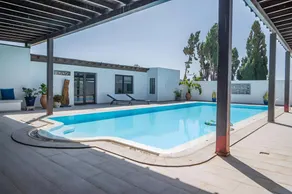 Ferienhaus 'Nazoly – Privater Pool, Ruhig' mit Terrasse und WLAN - Image 3
