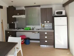 Mobile home with heated pool & terrace - Image 5