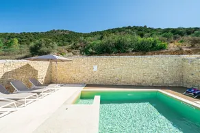Voll ausgestattete charmante Villa mit Garten, Whirlpool und privatem Pool | Meerblick | Haustiere erlaubt - Image 3