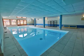 Holiday apartment with pool & sauna | Mountain view | Next to the ski - Image 3