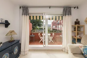 Familienorientierte charmante Ferienwohnung mit Garten und Pool | Strand in der Nähe - Image 5